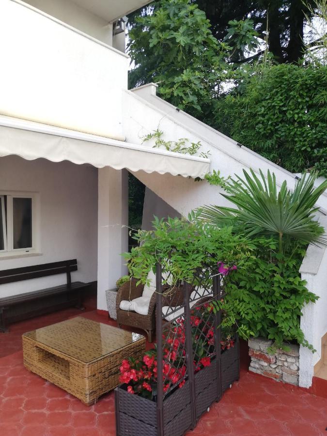 Apartments Poretti For 2,In Center Parking Free In The Yard,6 Min Beach Walk Rovinj Zewnętrze zdjęcie
