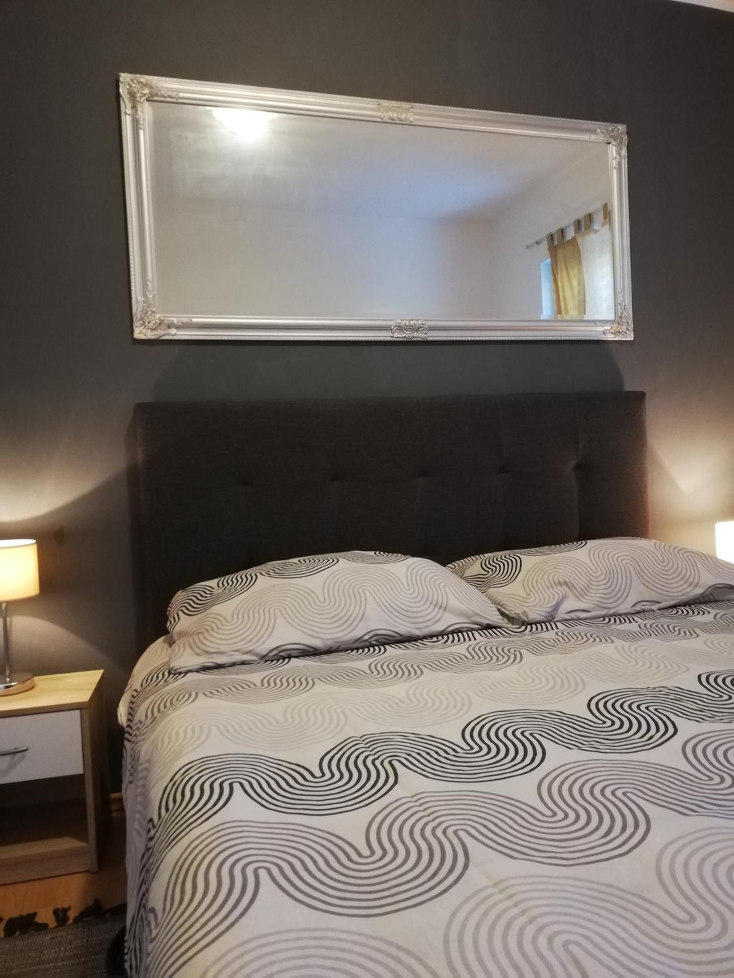 Apartments Poretti For 2,In Center Parking Free In The Yard,6 Min Beach Walk Rovinj Zewnętrze zdjęcie